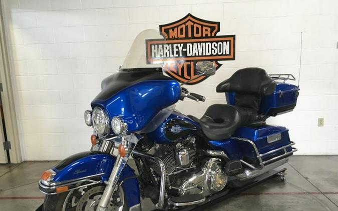 2008 Harley-Davidson® FLHTC - Electra Glide® Classic