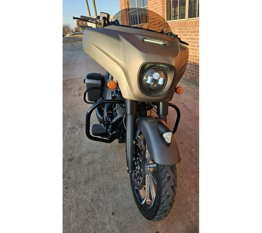 2020 Indian Motorcycle® Chieftain® Dark Horse®