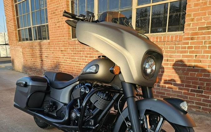 2020 Indian Motorcycle® Chieftain® Dark Horse®