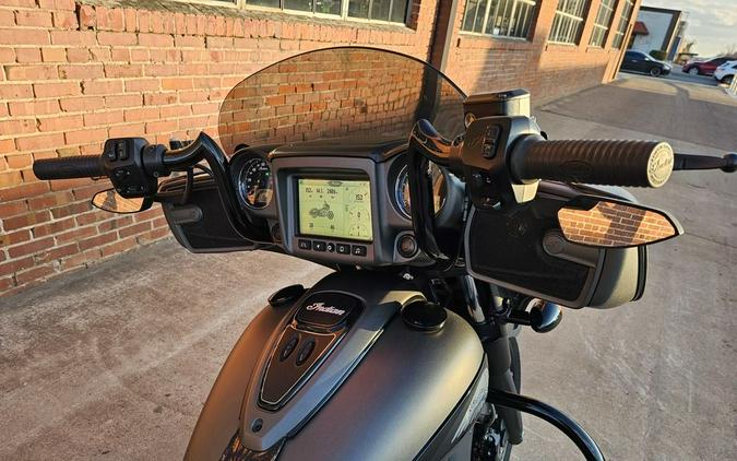 2020 Indian Motorcycle® Chieftain® Dark Horse®