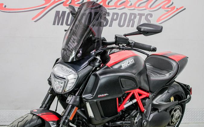2015 Ducati Diavel Carbon