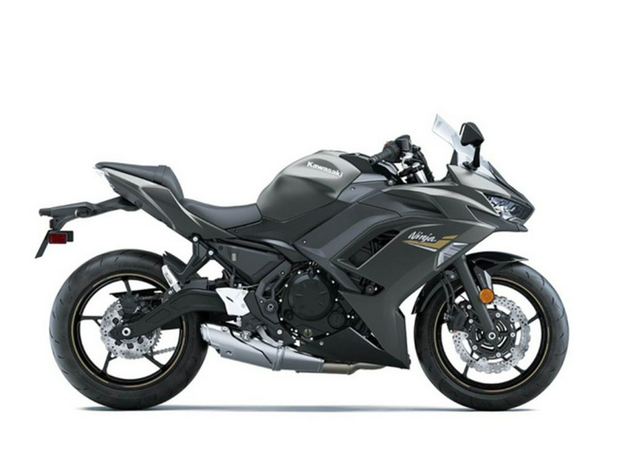 2023 Kawasaki Ninja 650 Pearl Robotic White/Metallic Matte Gray Metallic Matte Graphenesteel GrayEbony