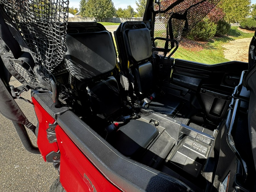2018 Honda Pioneer 1000-5 Deluxe