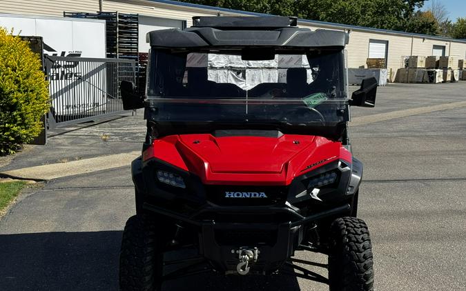 2018 Honda Pioneer 1000-5 Deluxe