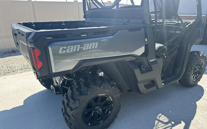 2024 Can-Am Defender XT HD9