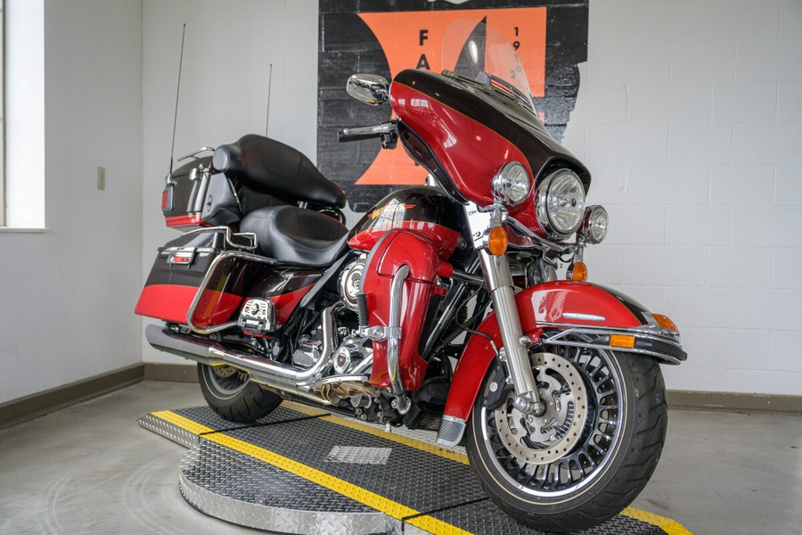 2010 Harley-Davidson Electra Glide Ultra Limited Grand American Touring FLHTK