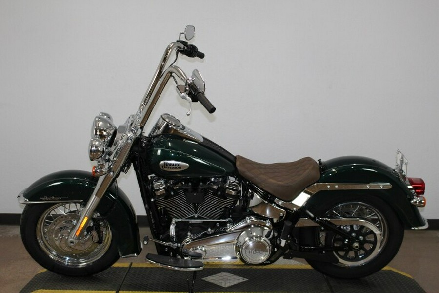 Harley-Davidson Heritage Classic 2024 FLHCS 84392224 ALPINE GREEN W/ PINSTRIPE