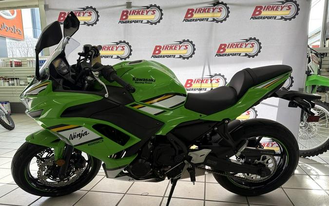 2025 Kawasaki NINJA 650 ABS LIME GREEN/EBONY/PEARL BLIZZARD WHIT