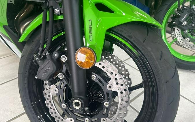 2025 Kawasaki NINJA 650 ABS LIME GREEN/EBONY/PEARL BLIZZARD WHIT