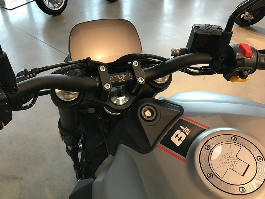 2023 Moto Morini SEIEMMEZZO STR