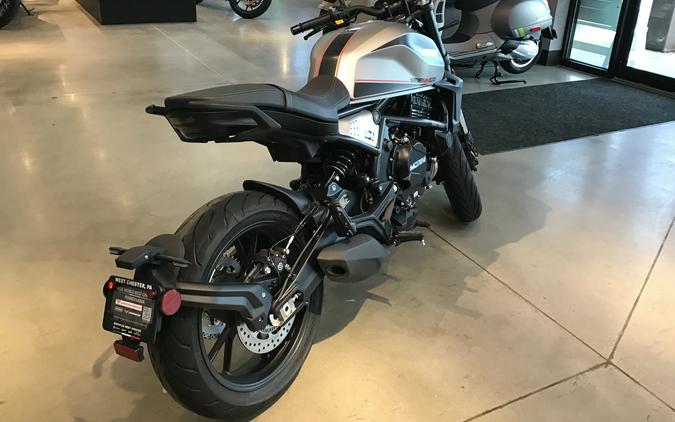 2023 Moto Morini SEIEMMEZZO STR