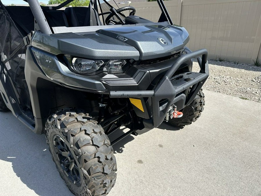 2024 Can-Am Defender XT HD7