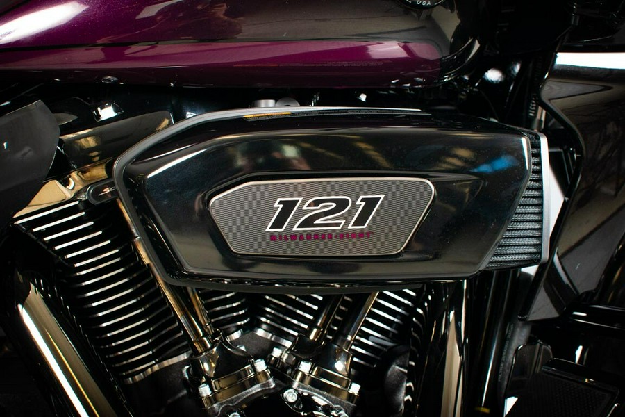 2025 Harley-Davidson CVO Road Glide FLTRXSE