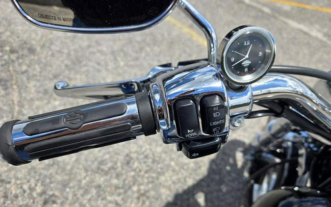 2006 Harley-Davidson® FXSTDI
