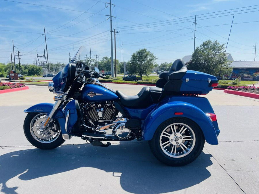 2024 Harley-Davidson Tri Glide Ultra FLHTCUTG