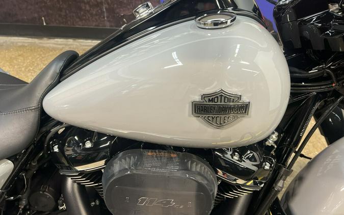 2025 Harley-Davidson Road King Special