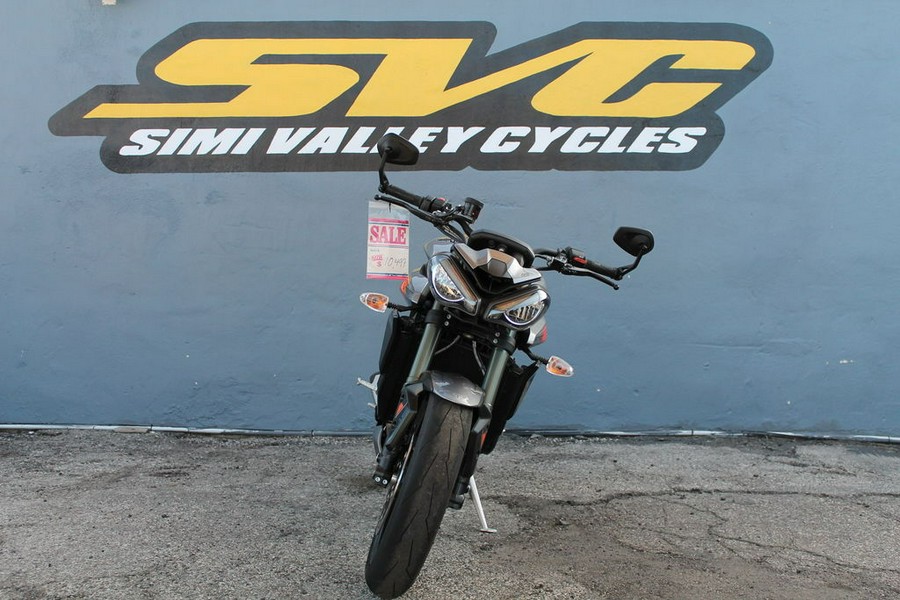 2024 Triumph Street Triple R Matte Silver Ice