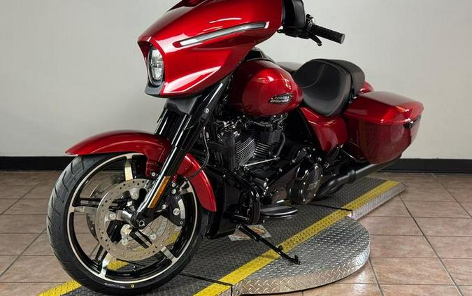 2025 Harley-Davidson® FLHX - Street Glide®