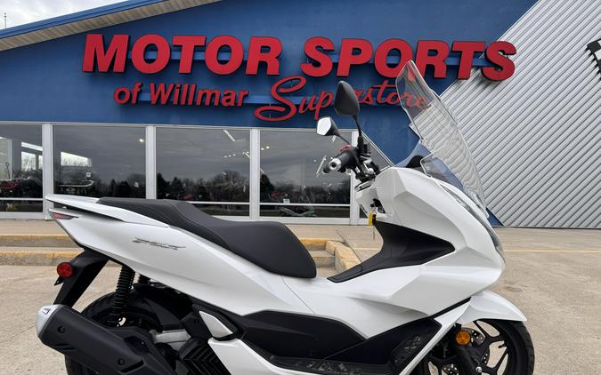 2022 Honda PCX 150 ABS