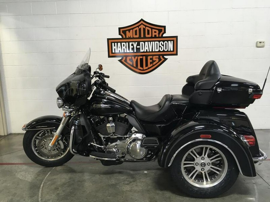 2014 Harley-Davidson® FLHTCUTG - Tri Glide® Ultra