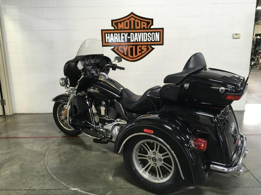 2014 Harley-Davidson® FLHTCUTG - Tri Glide® Ultra