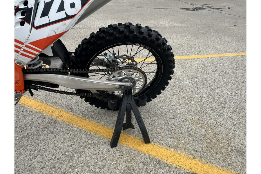 2022 KTM 250 SX-F