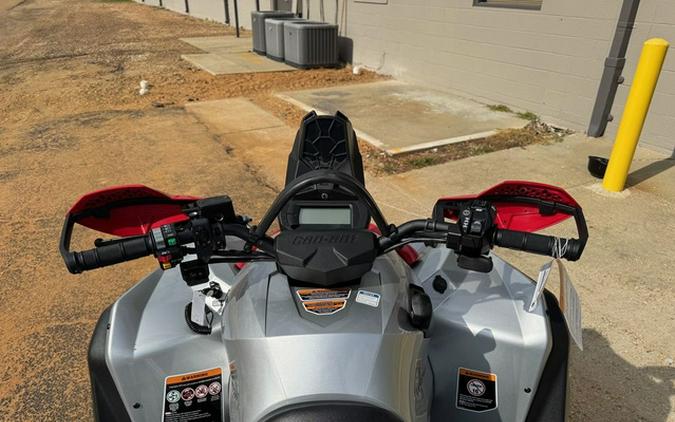 2026 Can-Am Renegade X Mr 1000 R Hyper Silver & Legion Red