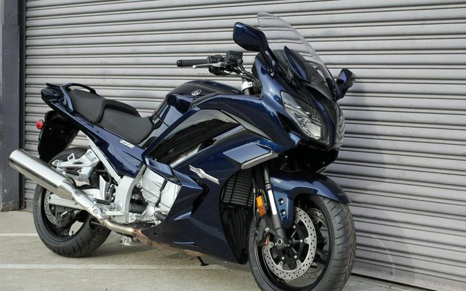 2024 Yamaha FJR1300ES