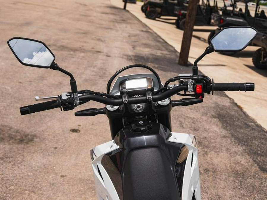 2025 Suzuki DR-Z 4SM