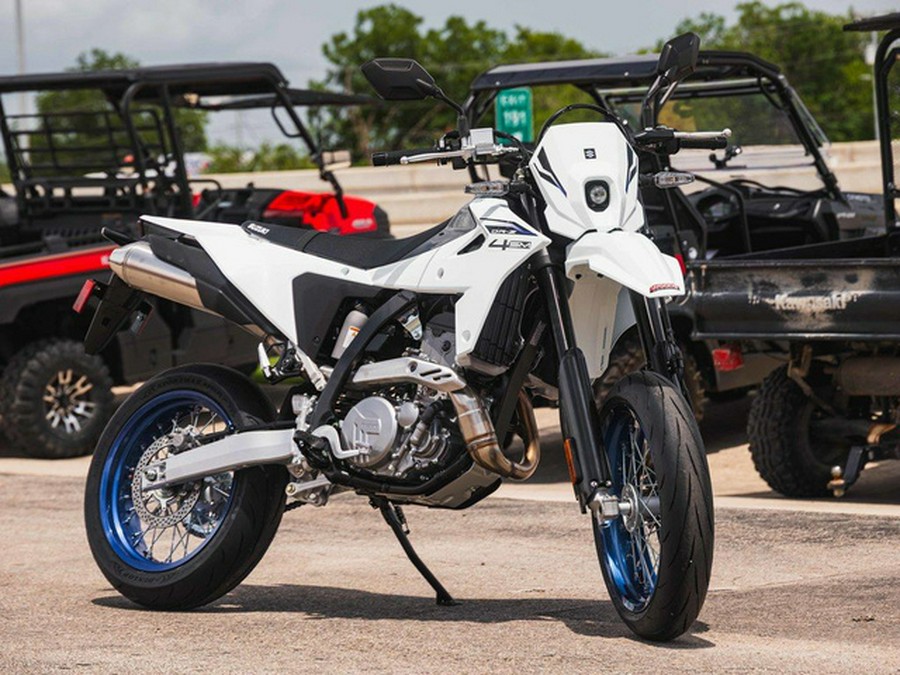 2025 Suzuki DR-Z 4SM