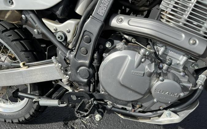 2011 Suzuki DR650SE