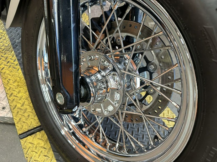 2025 Indian Scout Classic Limited +Tech Silver Quartz Smoke