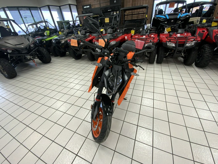 2024 KTM Duke 390