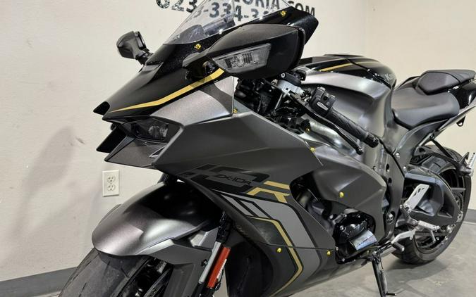 2023 Kawasaki Ninja® ZX™-10R KRT Edition