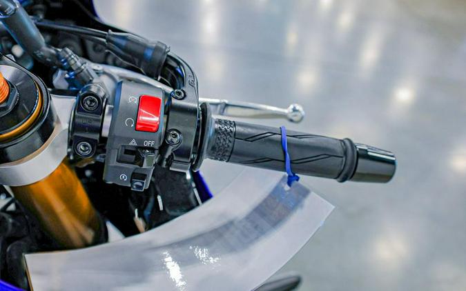 New 2025 YAMAHA YZFR7