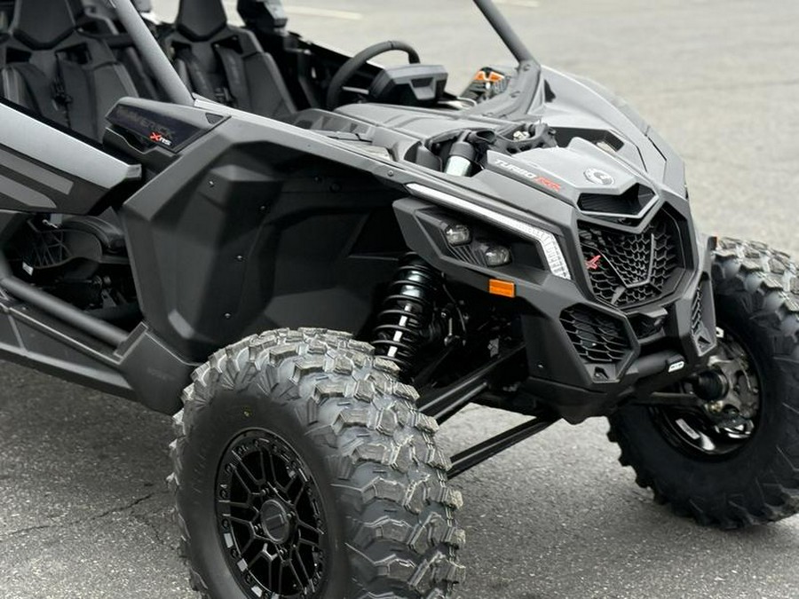 2026 Can-Am® Maverick X3 Max X RS Turbo RR Triple Black_4.5 in