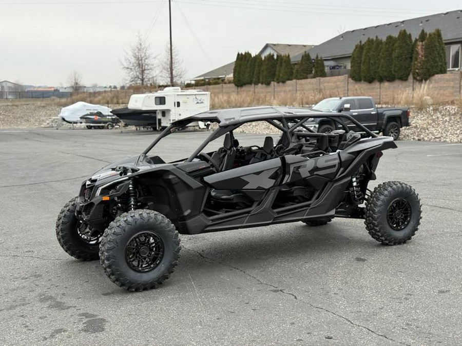 2026 Can-Am® Maverick X3 Max X RS Turbo RR Triple Black_4.5 in