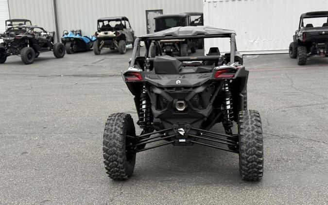 2026 Can-Am® Maverick X3 Max X RS Turbo RR Triple Black_4.5 in