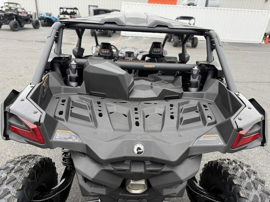 2026 Can-Am® Maverick X3 Max X RS Turbo RR Triple Black_4.5 in