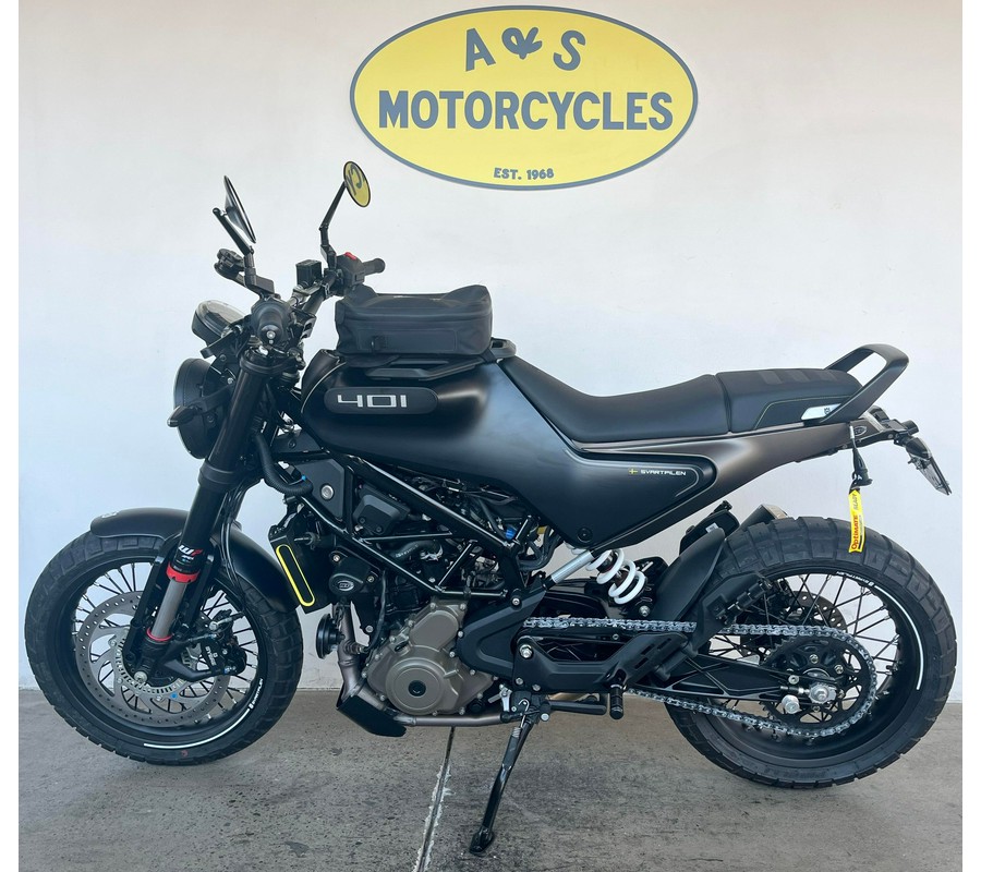 2023 HUSQVARNA Svartpilen