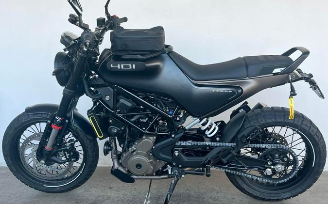 2023 HUSQVARNA Svartpilen