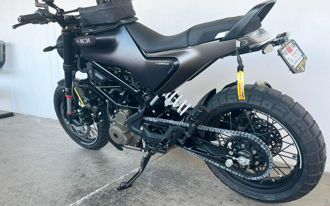 2023 HUSQVARNA Svartpilen