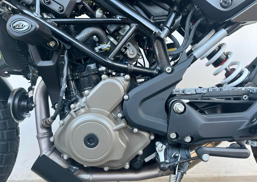 2023 HUSQVARNA Svartpilen