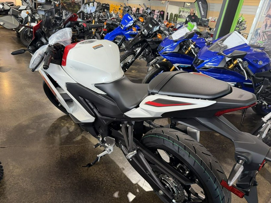 2026 Yamaha YZF-R3 70th Anniversary Edition