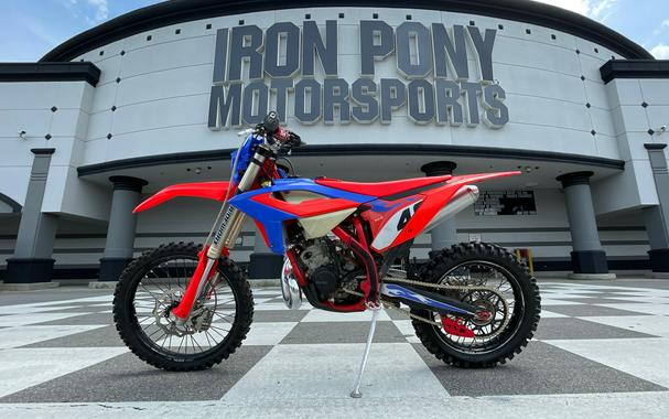 2023 Beta Motorcycles RR Race Edition 200