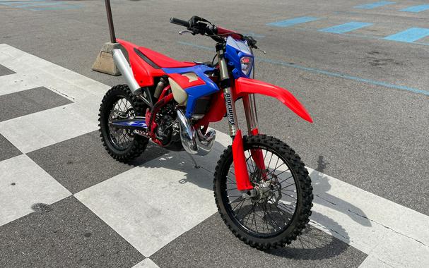 2023 Beta Motorcycles RR Race Edition 200
