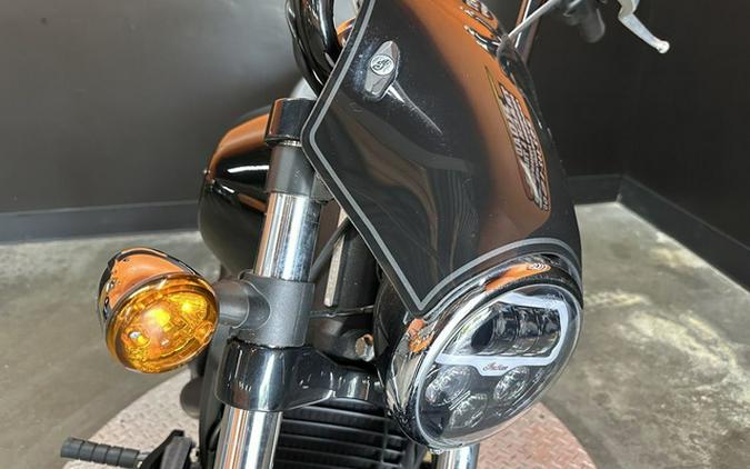 2021 Indian Scout ABS Thunder Black