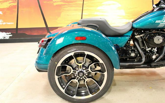 2026 Harley-Davidson® FLTRT - Road Glide® 3