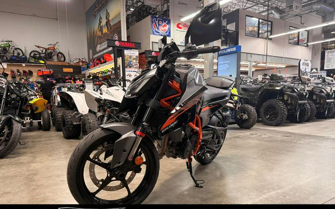 2026 KTM 390 Duke