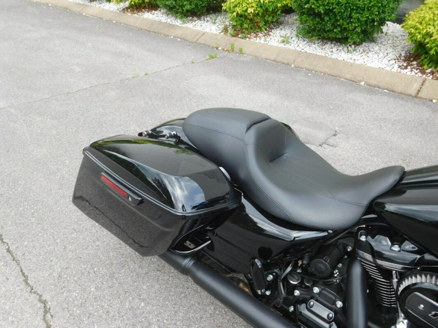 FLTRXS 2023 Road Glide Special